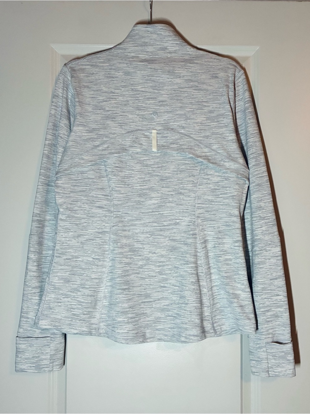 Lululemon Define Jacket in Wee Are From Space Sheer Blue Chambray Size 14 - Picture 7 of 8